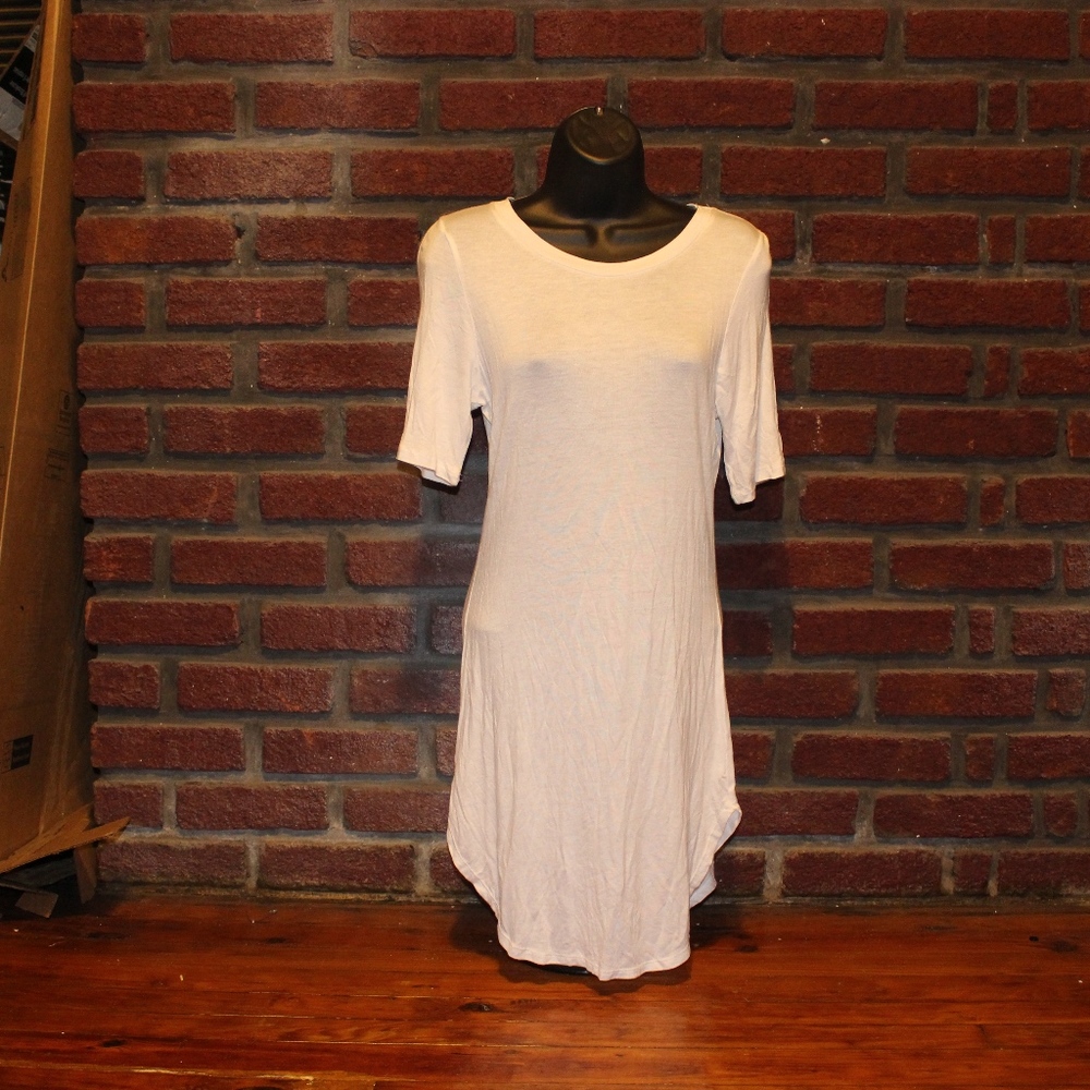 Lady's White Tunic